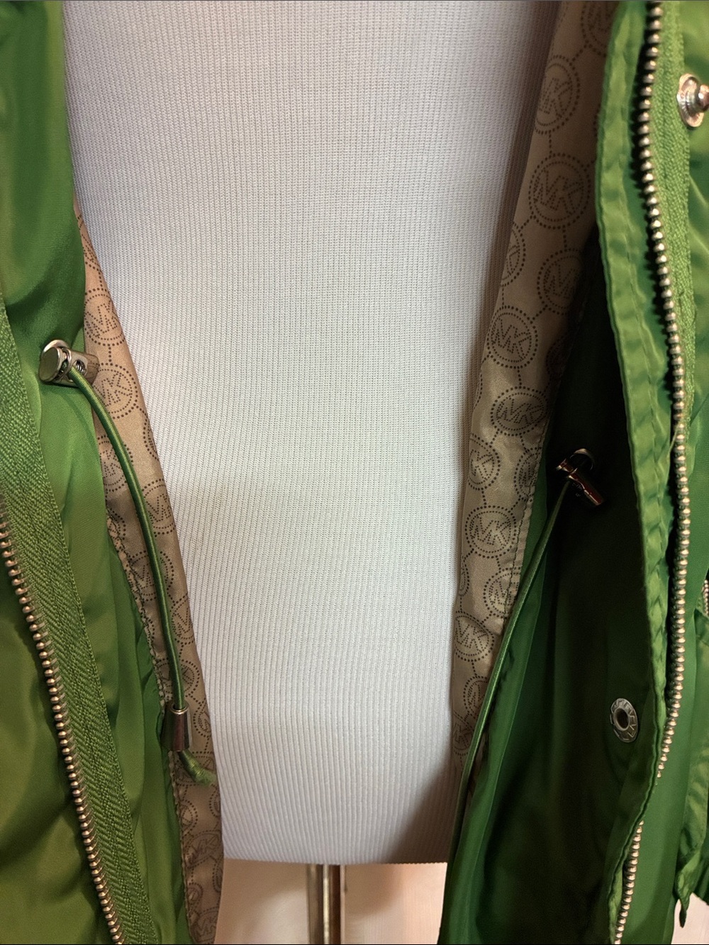 Michael Kors Green Lightweight Hooded Utility Jacket - Picture 4 of 9